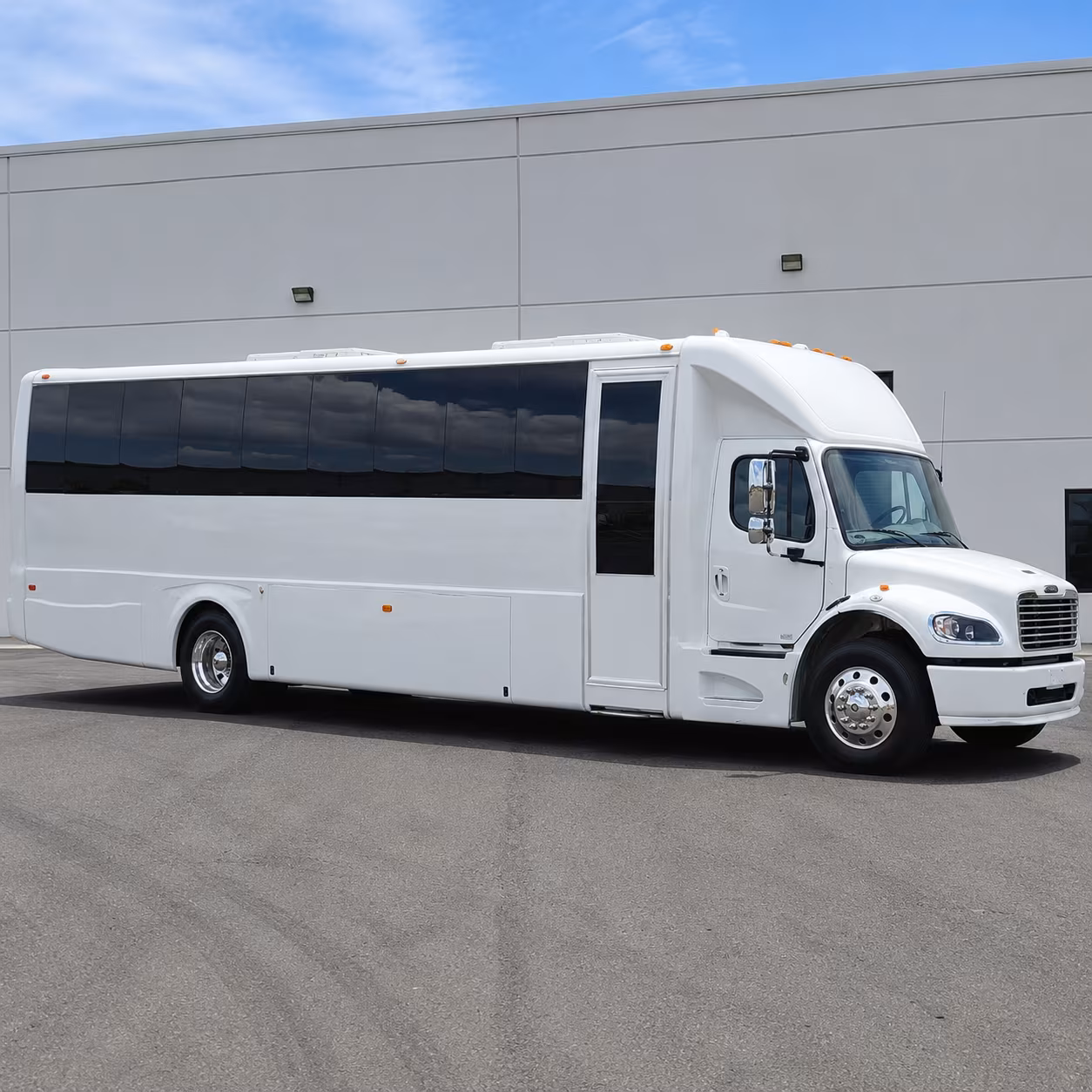 hollywood casino at kansas speedway lenexa party bus rental