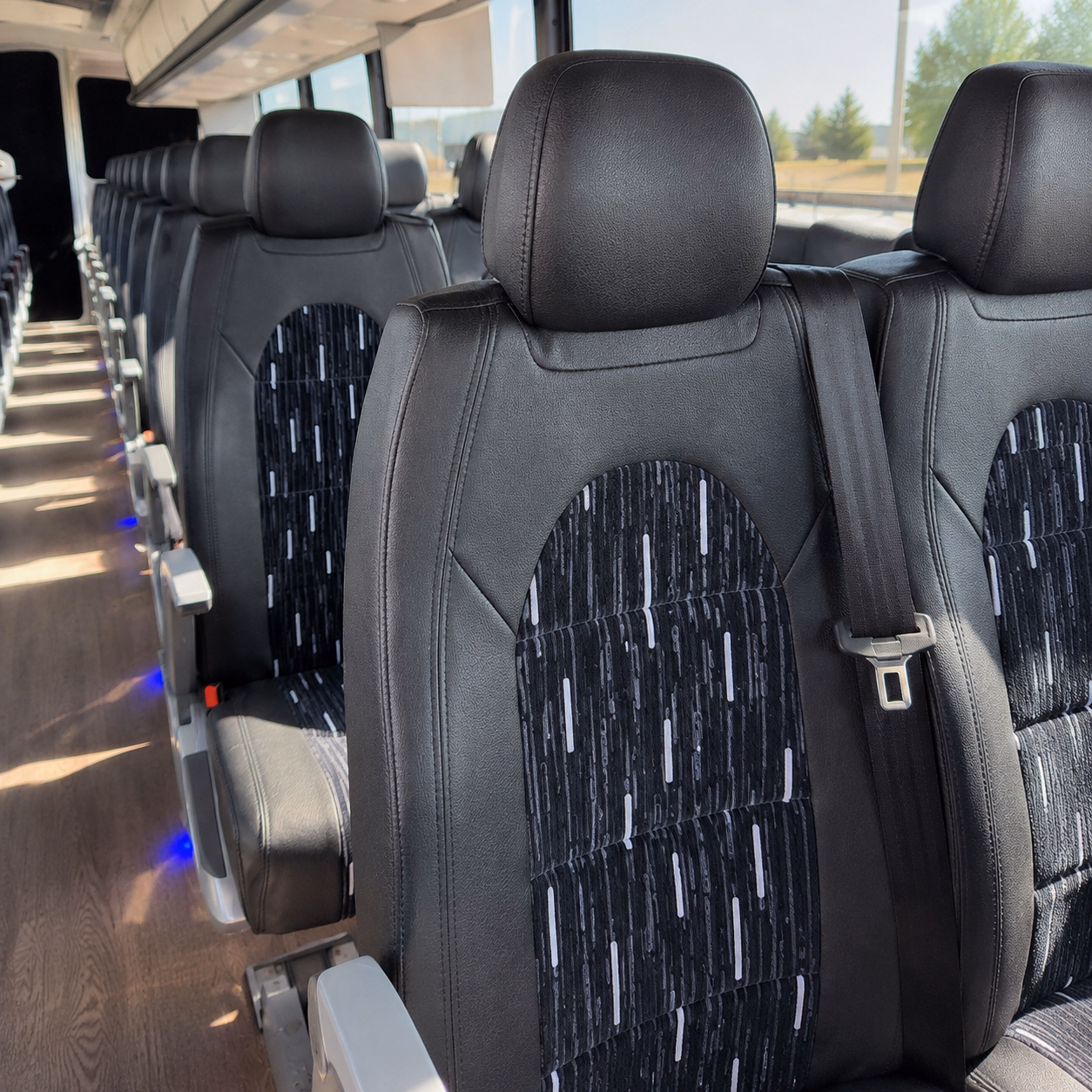 how the type of bus changes the price in lenexa kansas
