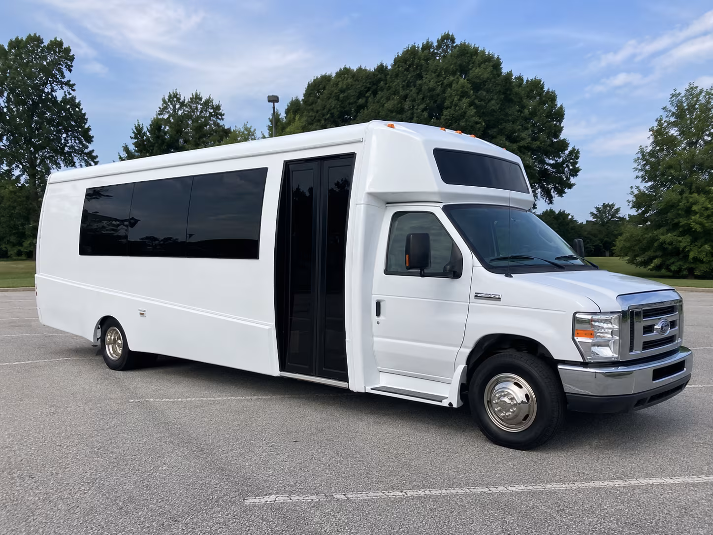lenexa 18 passenger party bus