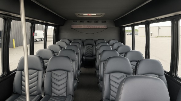 lees summit 28 passenger minibus